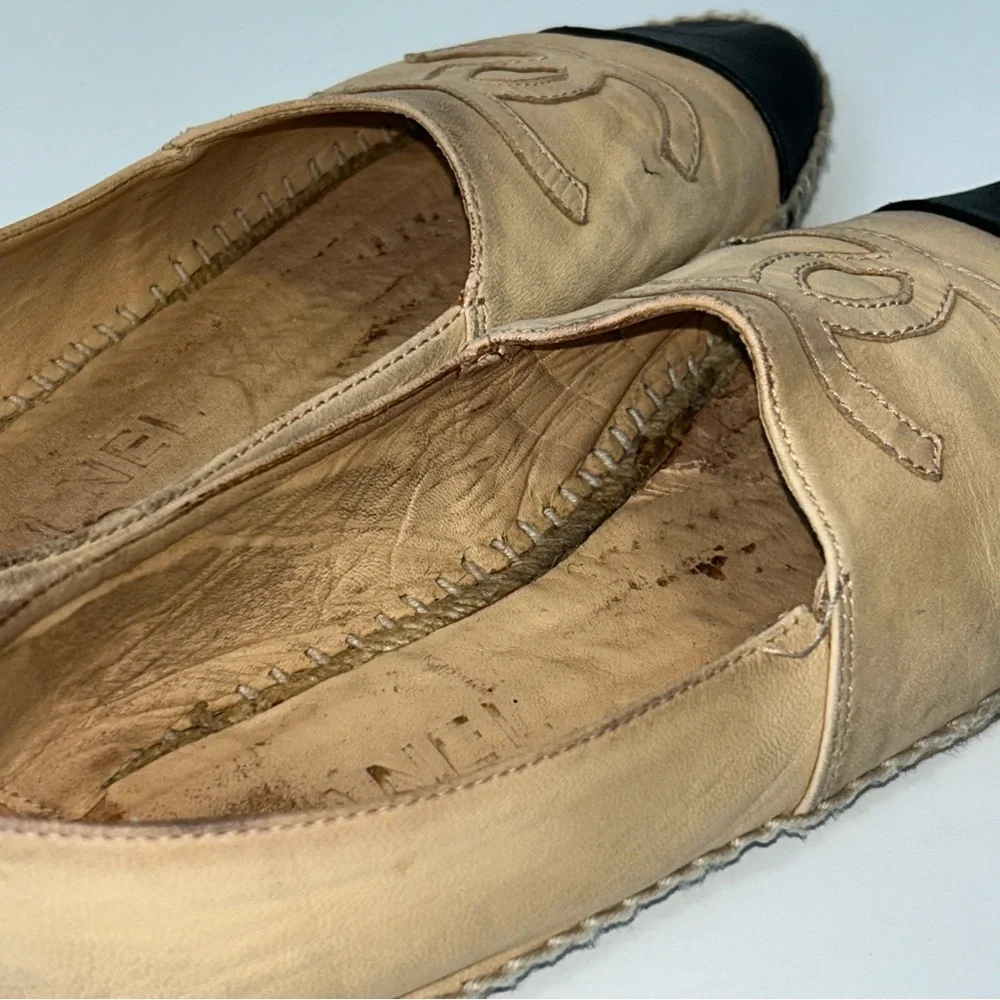 Chanel‎ Beige and Black Leather Espadrilles Flats Sz 39(8)